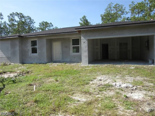 702 E 15th St, Lehigh Acres, FL 33972