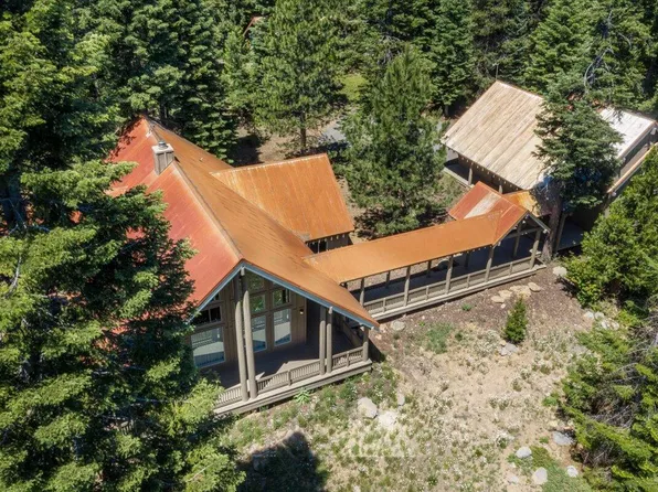 42256 Skiway Dr, Klamath Falls, OR 97601