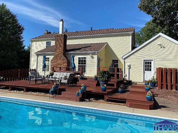 4th image of 7821 Deer Run Ct