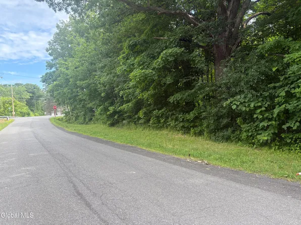 L1.022 Delaware, Delmar, NY 12054