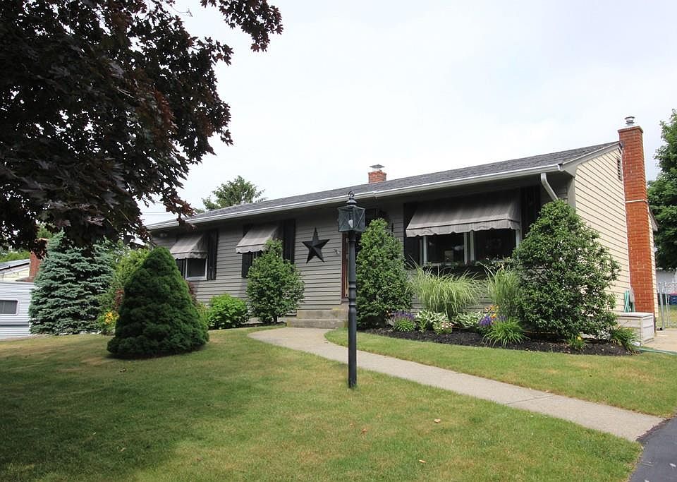 1st image of 161 Townsend St