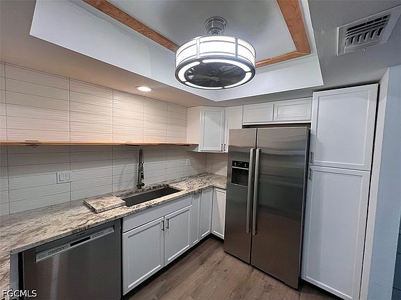 3rd image of 3906 SE 11th Pl APT 606
