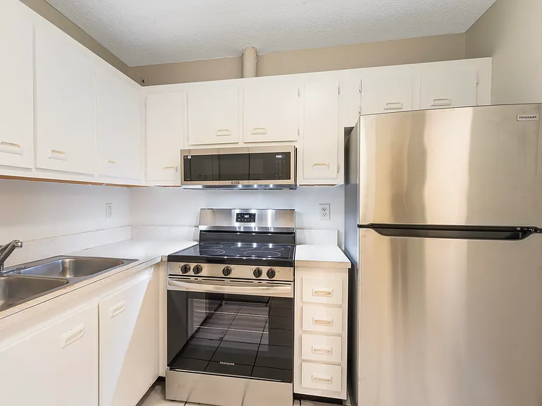 4806 Cherry Rd — Photo 14