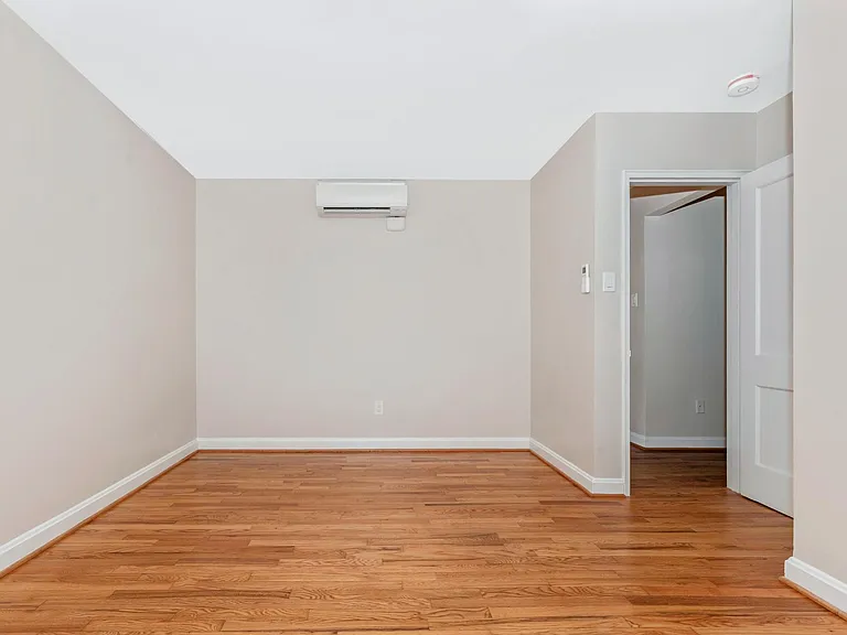 Parkview — Photo 39