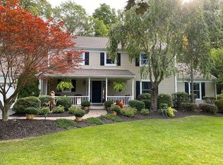 30 Wilkes Ln, Mountain Top, PA 18707