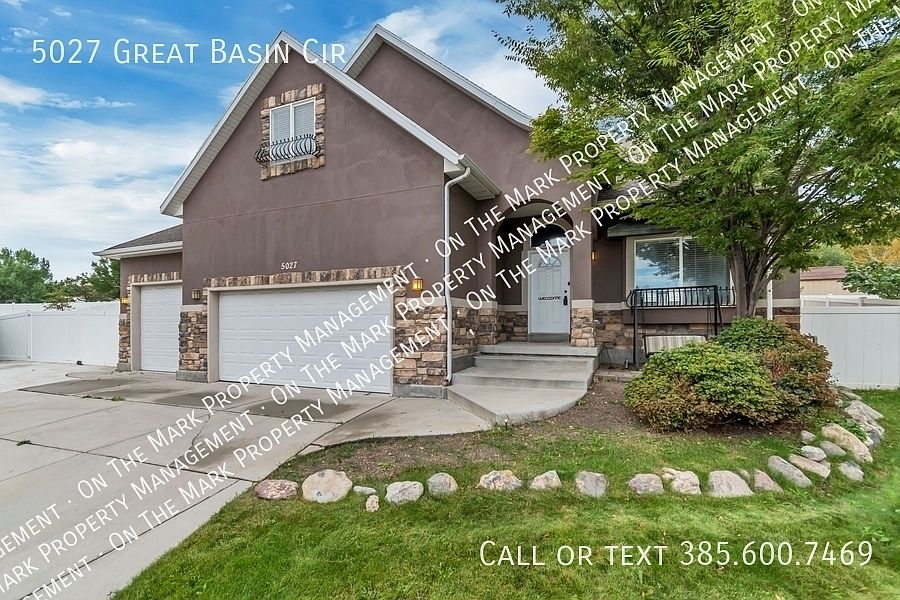 1st image of 5027 W Great Basin Cir
