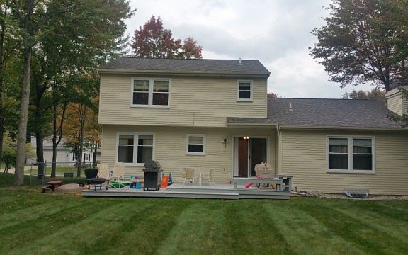 5th image of 5700 Bloomfield Dr