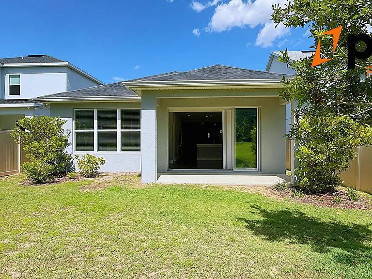 3 bed, 2.0 bath, 1589 sqft, $2,600 — Photo 29