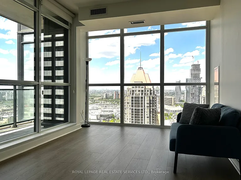 4070 Confederation Pkwy #2909 — Photo 16