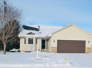 505 Tuttle Dr, Hastings, MN 55033