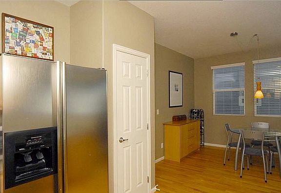 4th image of 2835 Central Park Blvd