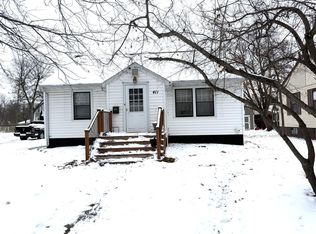 411 2nd St NE, Fosston, MN 56542