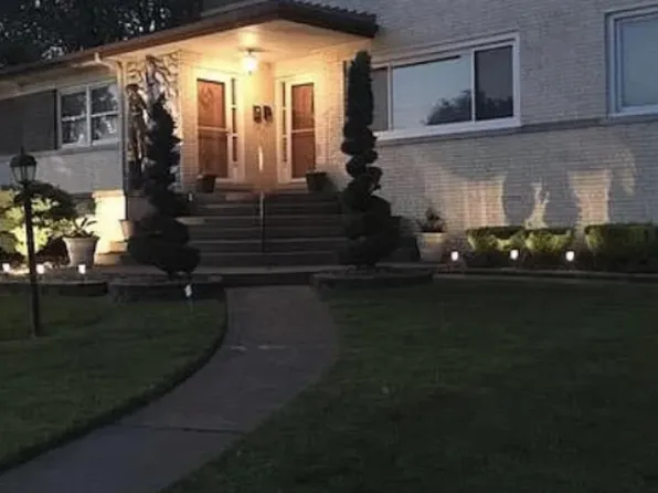 3000 Downing Ave #1, Westchester, IL 60154