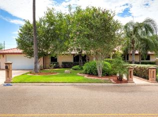 2702 Lake Shore Dr, Edinburg, TX 78539