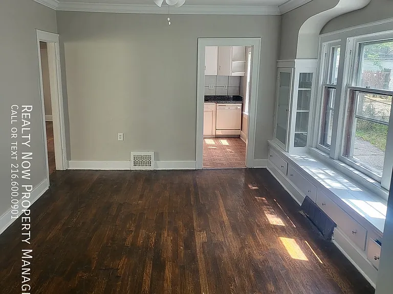 1637 Eddington Rd #1 — Photo 10
