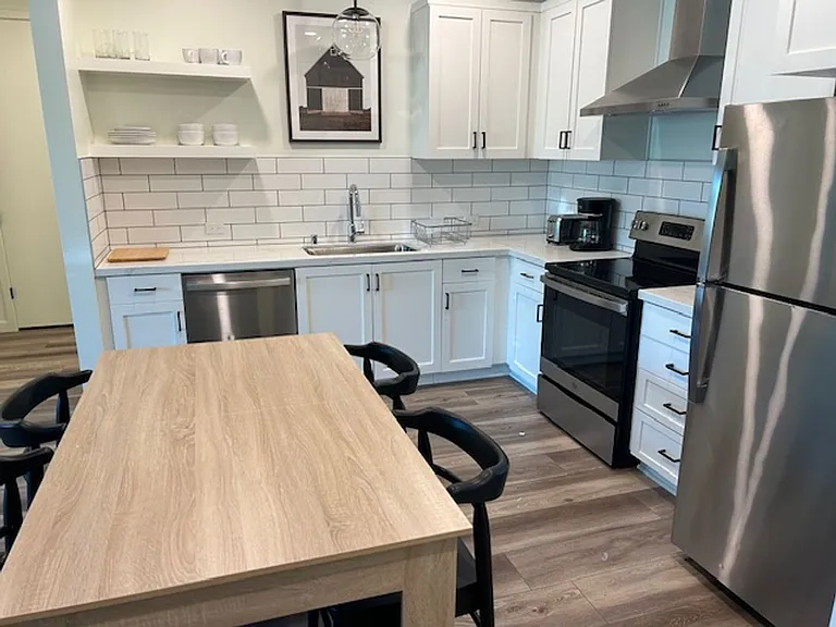 Park West at Stockdale River Ranch — Photo 37