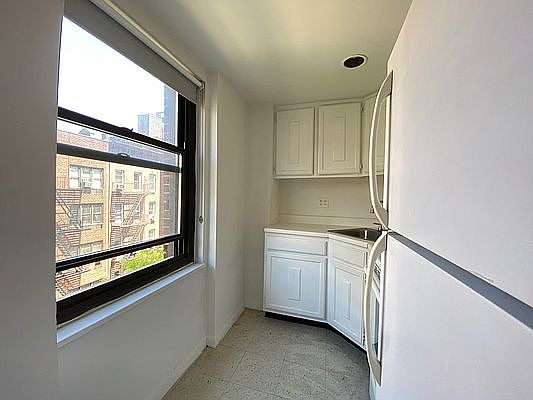 3rd image of 232 E 12th St APT 9B