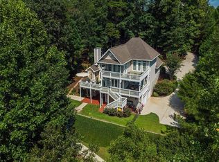 139 W Waters Edge Ln, West Union, SC 29696
