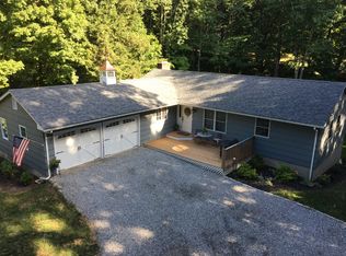 1174 Southford Rd, Southbury, CT 06488