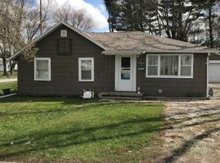 901 W Ash St, Robinson, IL 62454