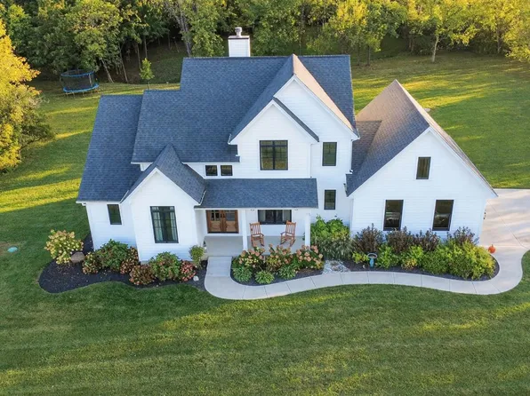 4363 Hollingsworth Rd, Oregonia, OH 45054