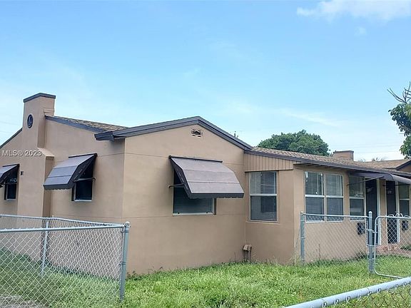 2nd image of 2025 N 22nd Ave