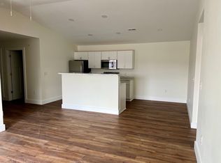 552 Ryder Ct #10, Grove City, PA 16127