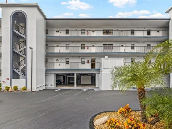 14001 Gulf Blvd APT 304, Madeira Beach, FL 33708