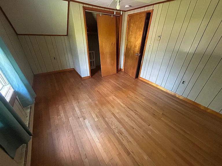 Gravity Rd — Photo 9