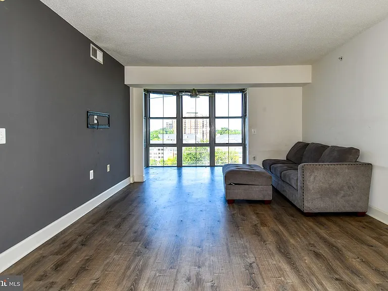11800 Sunset Hills Rd #1024 — Photo 4