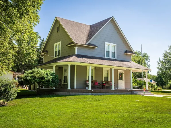 726 Washington St, Clyde, KS 66938