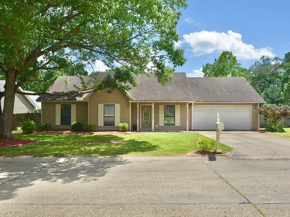 2717 Timbermist Dr, Benton, AR 72015