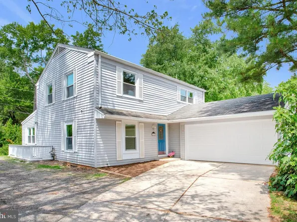 13006 Claxton Dr, Laurel, MD 20708