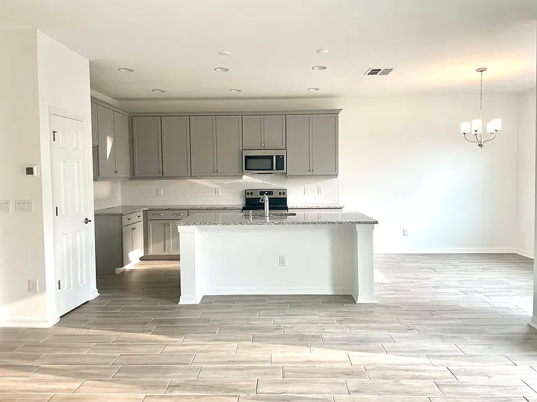 22208 Woodmen Hall Dr — Photo 2
