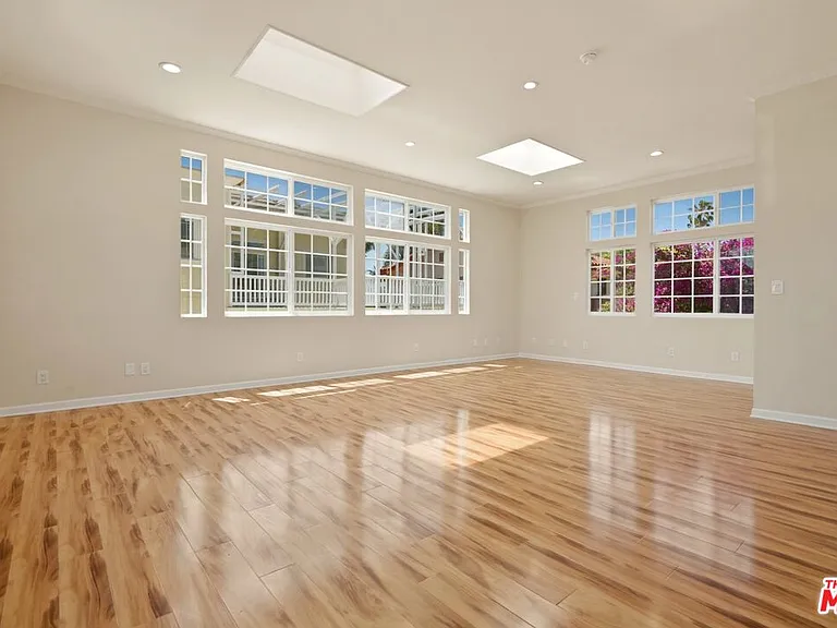 1510 Cardiff Ave — Photo 50