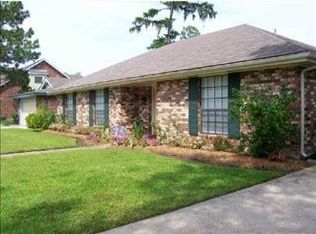 118 Melrose Dr, Destrehan, LA 70047