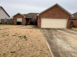 1321 Cherokee St, Wynne, AR 72396