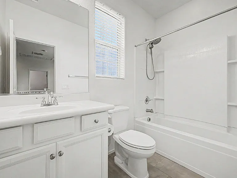 2540 N 149th Ave — Photo 26