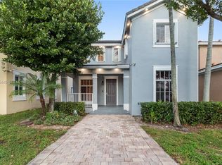 27049 SW 142nd Ave, Homestead, FL 33032