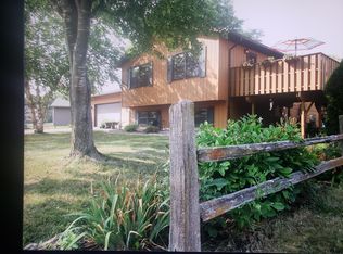 1421 Willow St, La Crescent, MN 55947