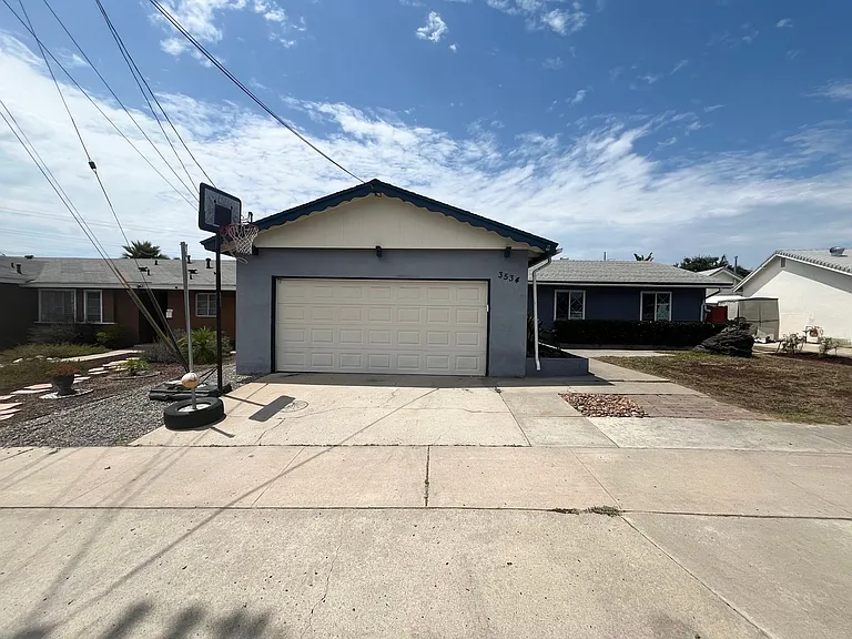 3534 Mount Abbey Ave — Photo 1