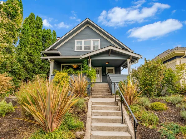 2307 NE Everett St, Portland, OR 97232