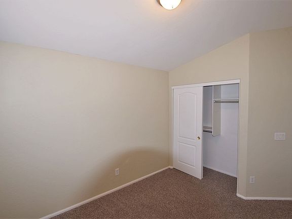 5th image of 5649 W Wood St