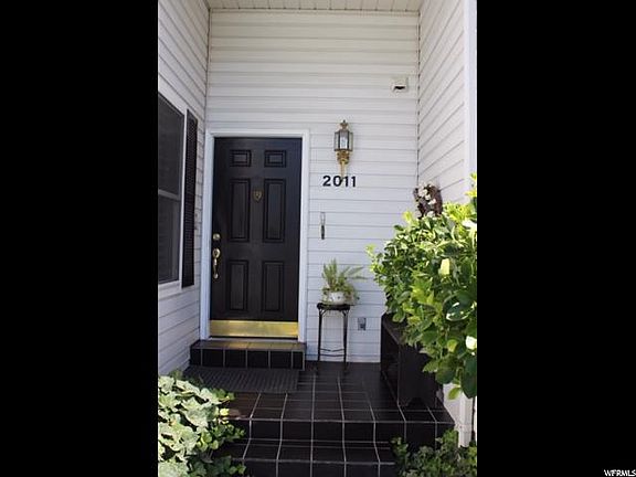 2nd image of 2011 E Windham Cir