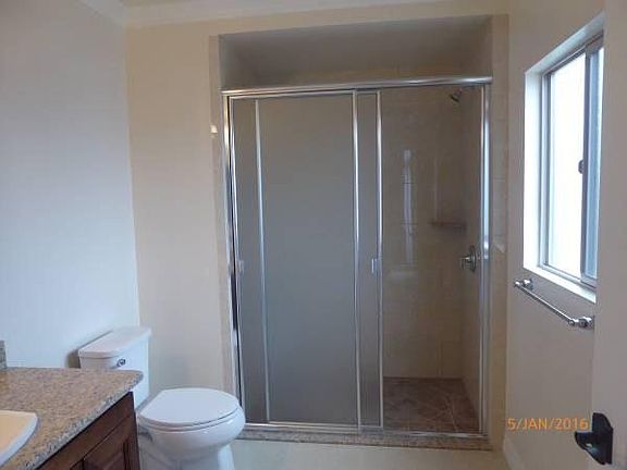 4th image of 4824 Tujunga Ave Ph 2