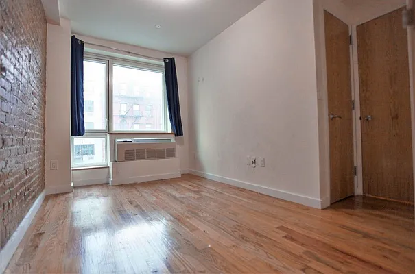 Rented by Metropolitan Property Group | media 29