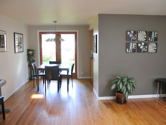 2nd image of 14322 Corliss Ave N