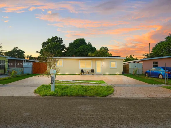 5622 SW 36th St, West Park, FL 33023