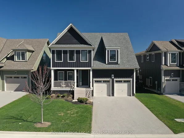 205 Yellow Birch Cres, The Blue Mountains, ON L9Y 0Z3