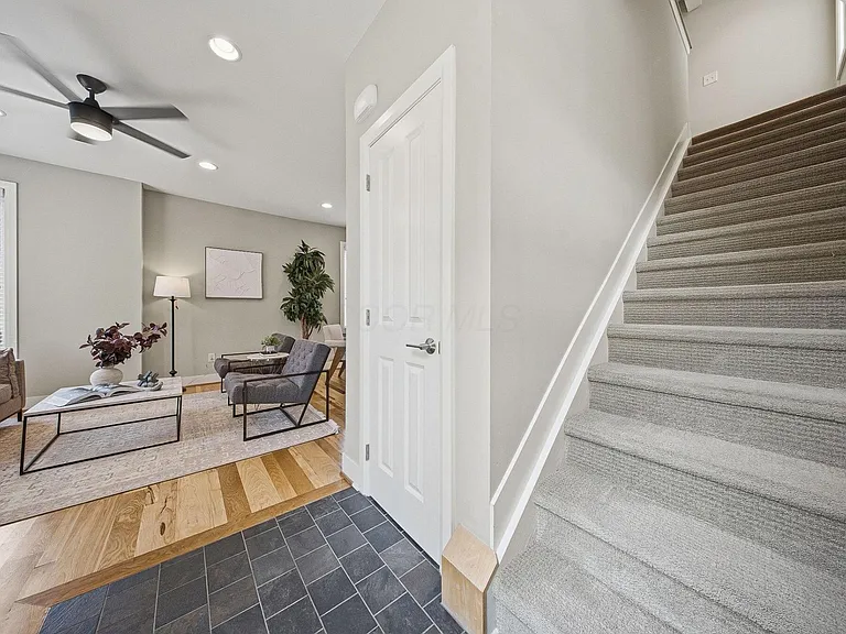 567 Lathrop St — Photo 6